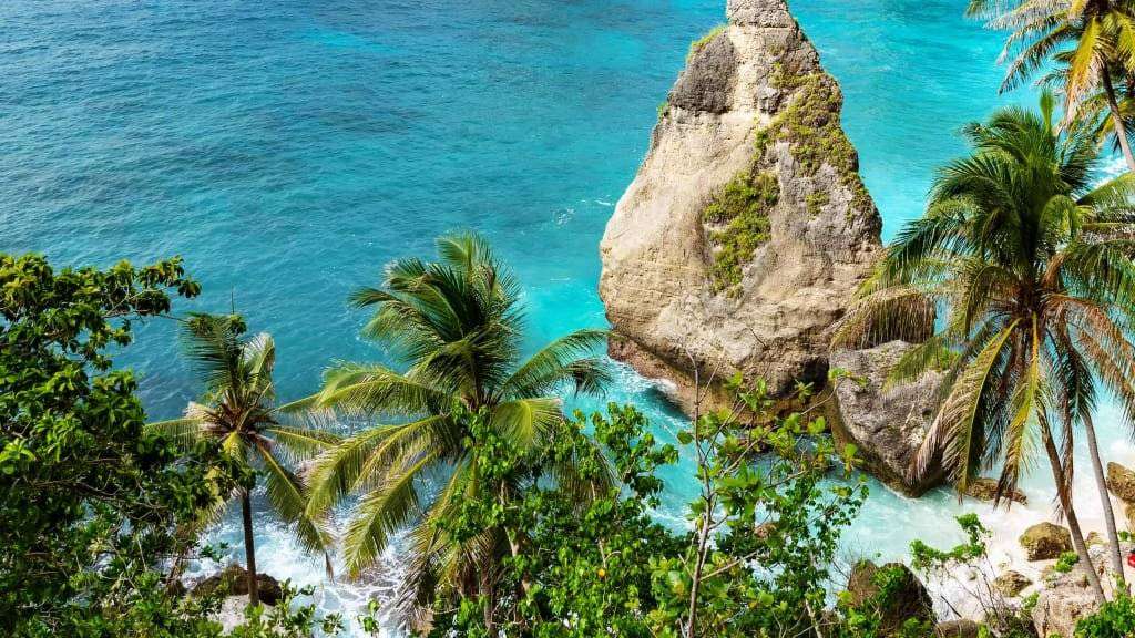 Nusa Dua Car Rental & Chauffeur backdrop by Easy Rent Bali